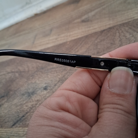 Rinestone Sunglasses - Picture 5 of 5